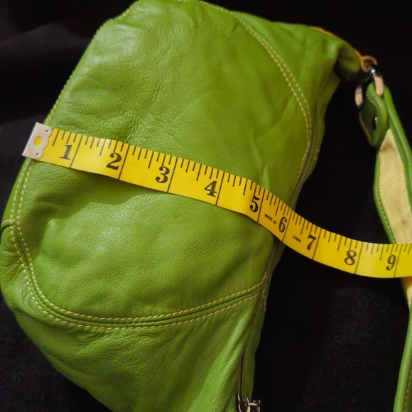 The Sak Lime Green Leather Hobo Bag - Picture 6 of 16